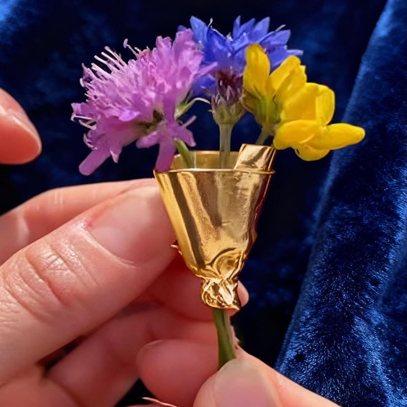 Clipe de Buquê de Flores em Li - Travel Accessories India avaliação e preço