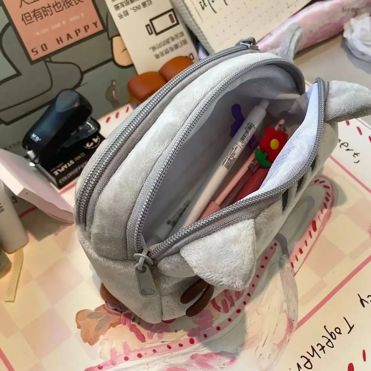 Estojo de Lápis Pusheen Fofo,  - Luggage Cover Protector avaliação e preço